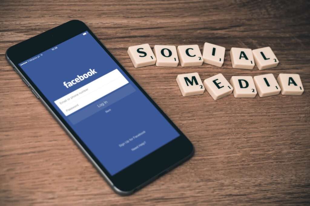 Social media marketing the do's and don'ts