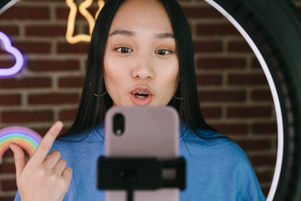 An apprentice who is growing their business with social media