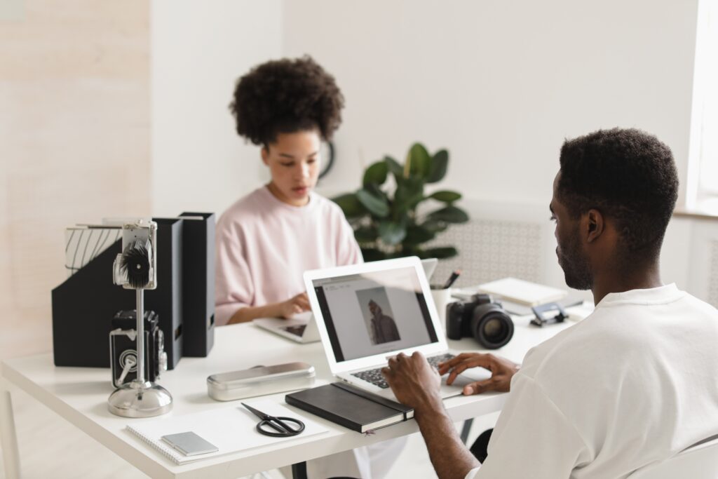 Apprentices who are growing businesses with social media